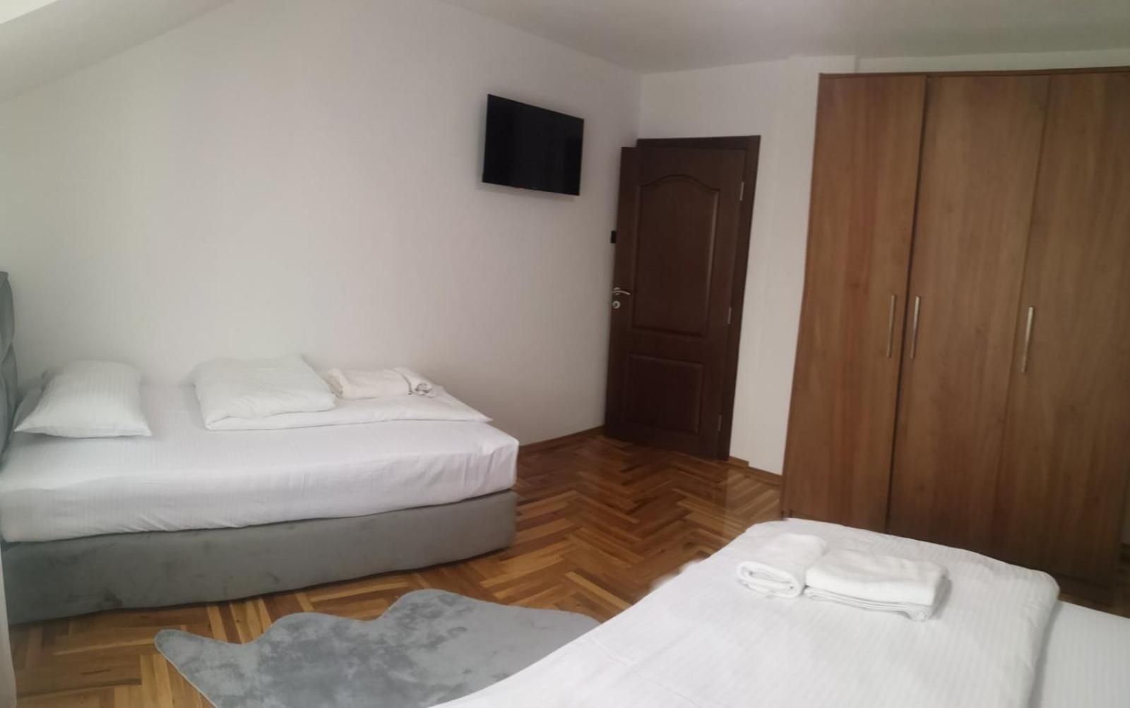 Zlatna Kruna Banja Luka Exterior photo